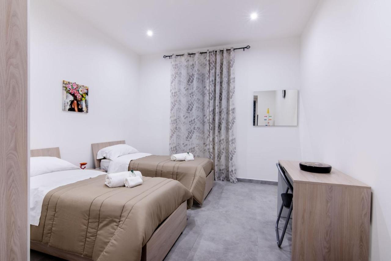 Kemonia Charme House Apartment ปาแลร์โม ภายนอก รูปภาพ
