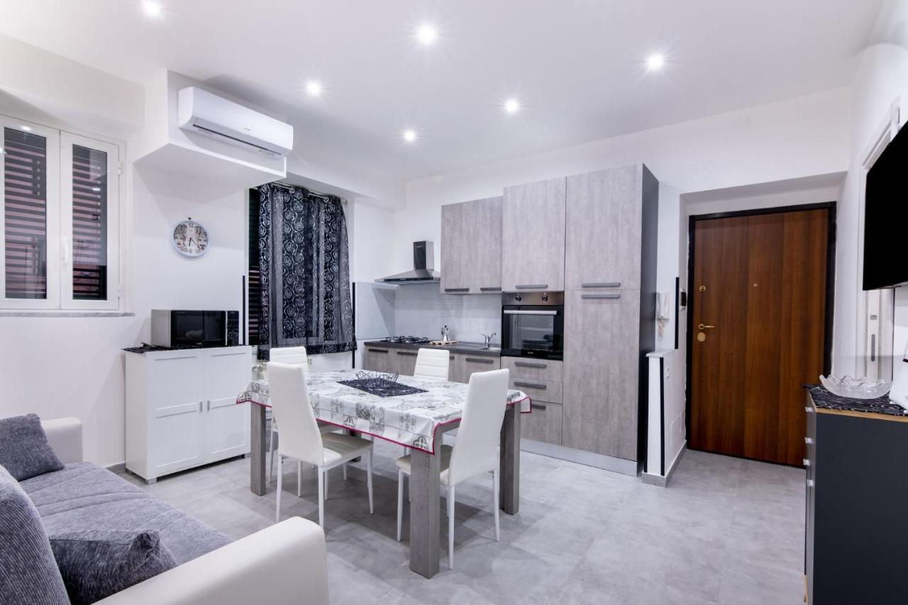 Kemonia Charme House Apartment ปาแลร์โม ภายนอก รูปภาพ